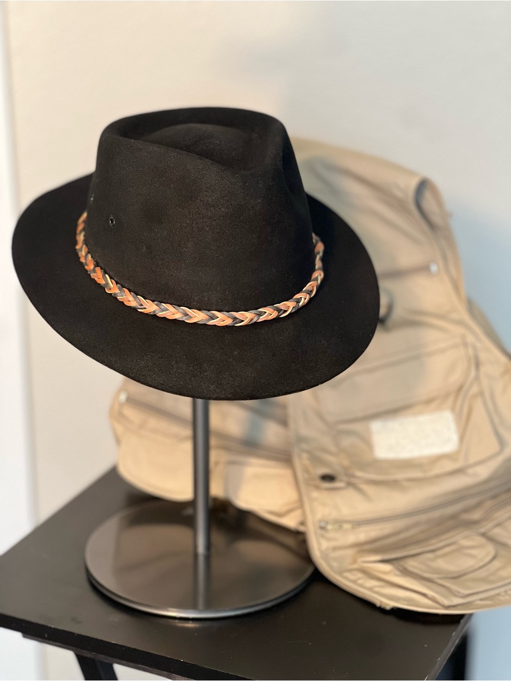 Vintage Biltmore Blk Felt Outback Western Cowpoke Hat,Made in Canada Size 7 1/2